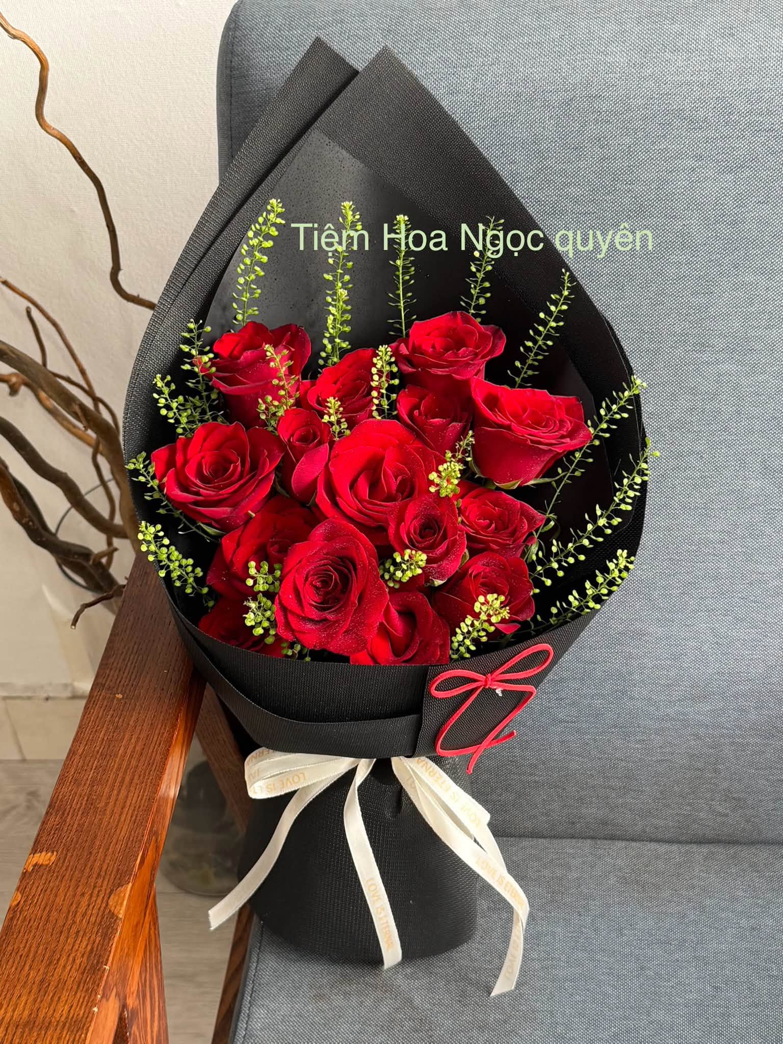HB062 Hoa hồng đỏ